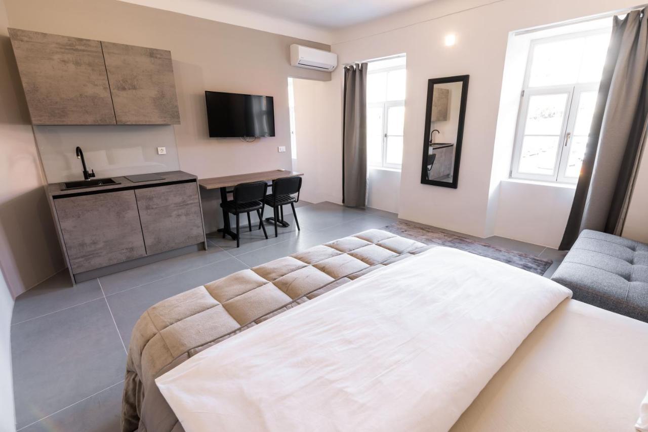 Opera Hotel Maribor Bagian luar foto